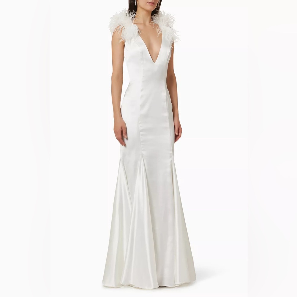 Mac Duggal Women's Feather Shoulder V-Neck Gown